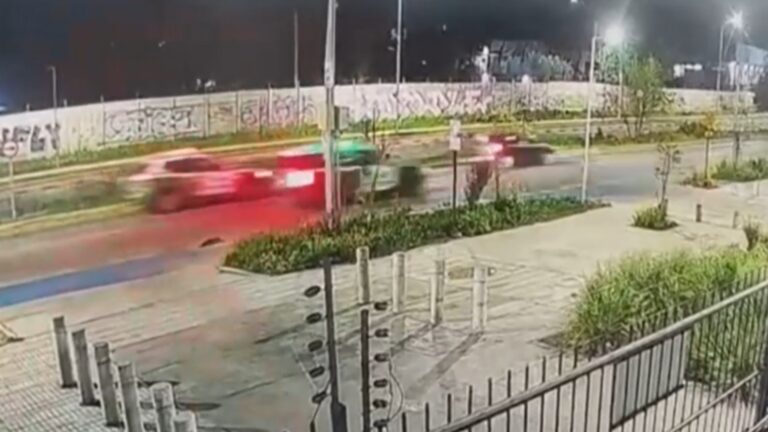 Revelan videos de la persecución que dejó dos muertos en intento de atropello a Carabineros