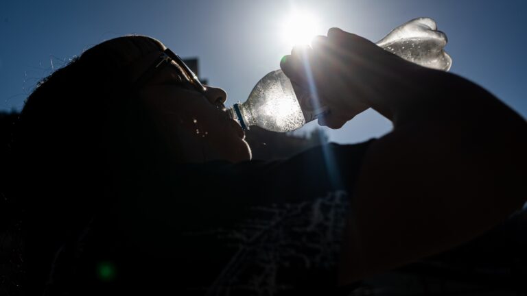 Hasta 36°: DMC emite alerta por altas temperaturas en tres regiones del país