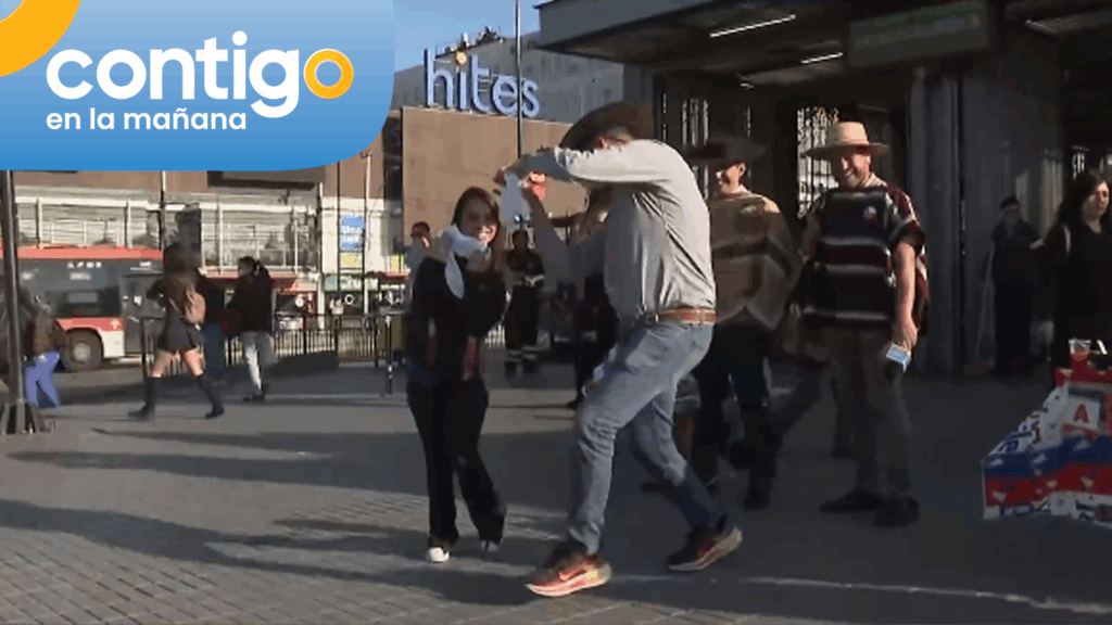 ¡Sacó los prohibidos! Productor de Contigo en la Mañana bailó cueca con maipucina en la antesala del 18