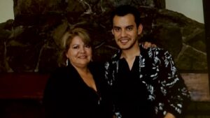 ¿Dónde estás? | Joven universitario es buscado por su madre sola por bosques y ríos de Los Ángeles