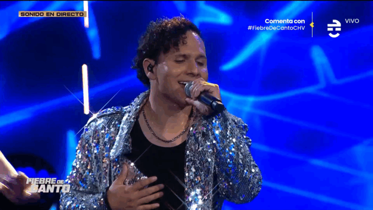 ¡Una voz tan romántica como la canción! Agustín Jr. enamoró al público con un éxito de Luis Miguel