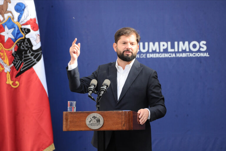 Boric responde a críticas del actual gobierno a su administración: 