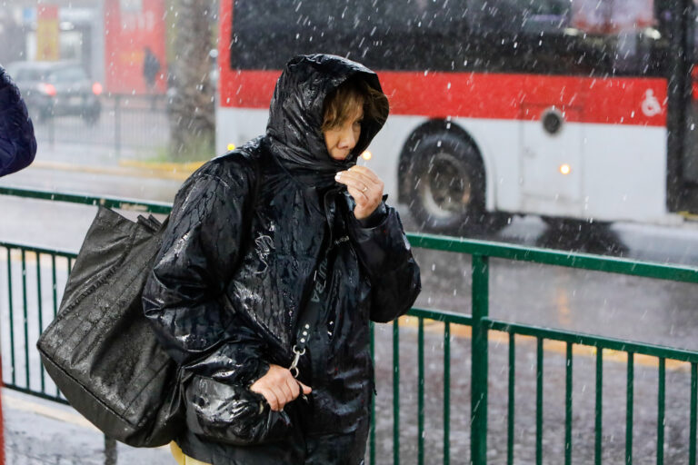 ¿Qué es un ciclón extratropical? El fenómeno detrás del fuerte sistema frontal que hoy llega a Santiago