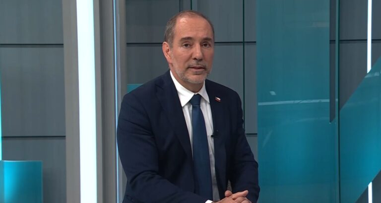 De Grange defiende acuerdo por rebaja del TAG: 