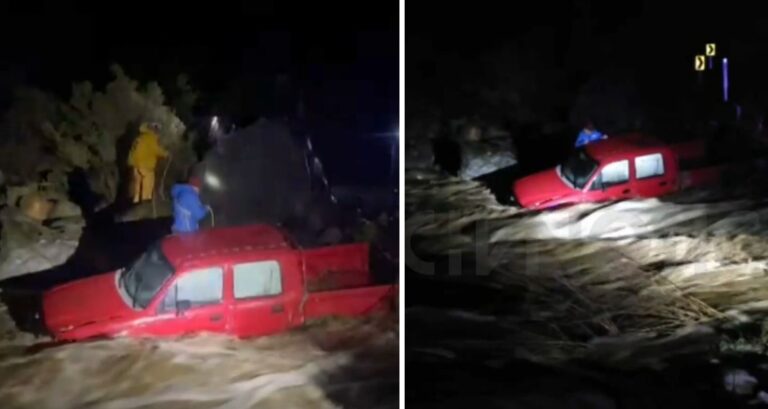VIDEO | Atrapado por más de una hora: captan dramático rescate de conductor en estero de Canela