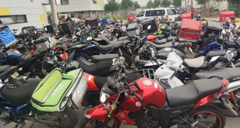 Carabineros retira casi mil motos de circulación y detiene a 25 personas durante fiscalizaciones