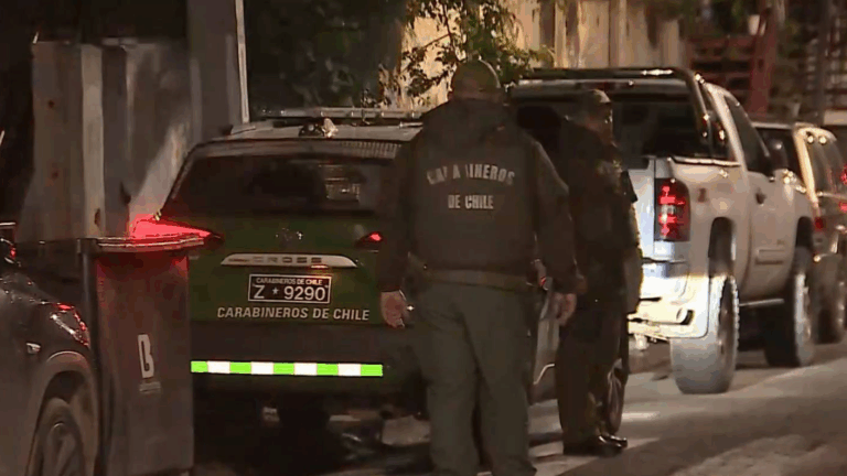 Menor de 17 años fue asesinado a disparos tras partido de fútbol en Lo Barnechea