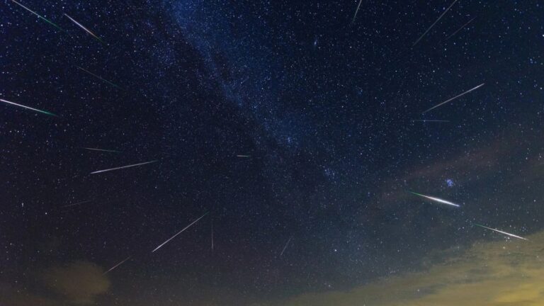 Lluvia de Oriónidas en Chile: dónde y cómo observarla este miércoles en su peak de visibilidad
