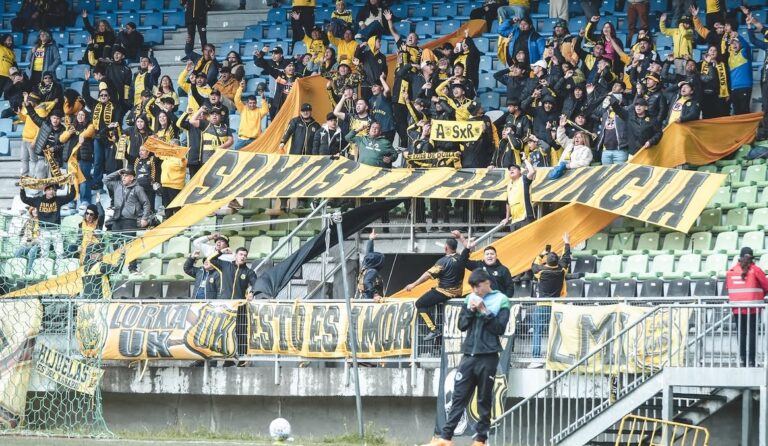Conmoción en San Luis de Quillota: Dos hinchas murieron en accidente camino a Puerto Montt