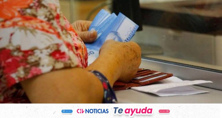 Dueñas de casa reciben hasta $463 mil sin postulación: Revisa los requisitos para acceder al beneficio