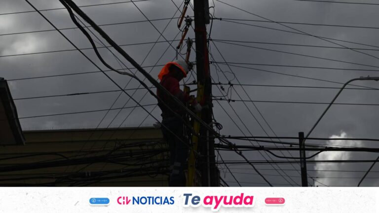 Enel anuncia corte de luz para 10 comunas de Santiago durante las próximas horas