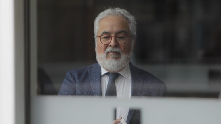 Vuelve a la cárcel: decretan nuevamente prisión preventiva para Luis Hermosilla