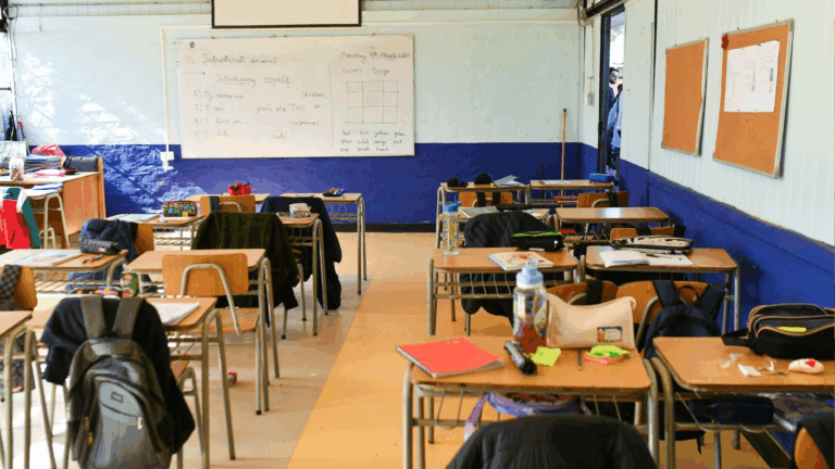 Se reanudan las clases este miércoles 21 de octubre: Estas son las regiones en donde reabrirán los colegios