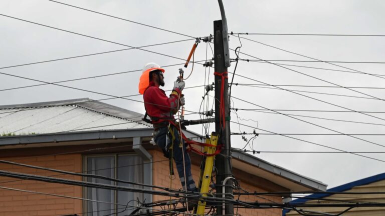 Reportan masivo corte de luz en la región de Atacama: La ciudad de Vallenar es la más afectada