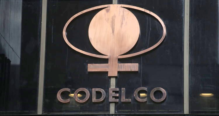 Codelco desvinculó a ocho ejecutivos tras irregularidades por cifras de producción