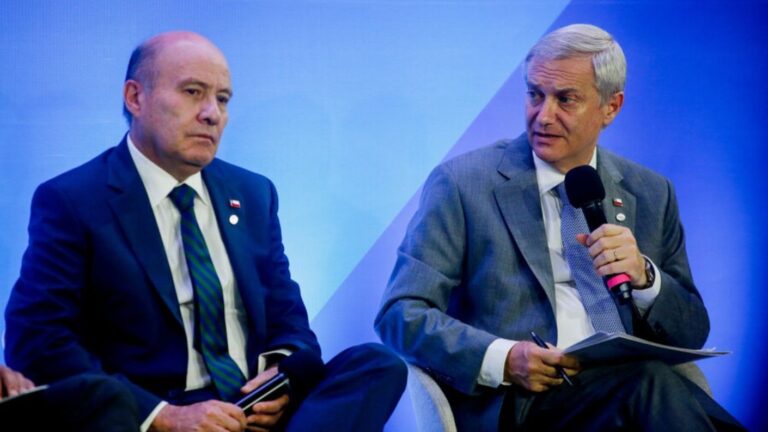 Criteria: Desaprobación del pdte. kast sube y llega al 64%, mientras Quiroz es el peor evaluado del gabinete