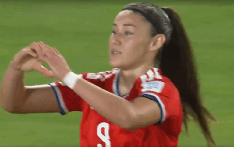 ¡Golazo de Chile! Catalina Muñoz y una gran definición para el 1-0 ante México