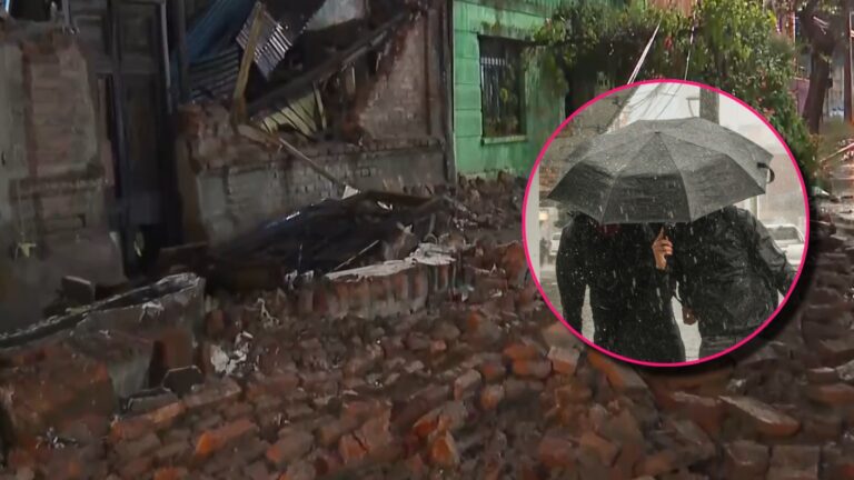 Muro perimetral de casa colapsa en San Miguel y cae sobre un automóvil en medio del sistema frontal