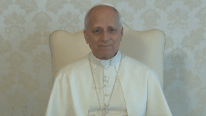 Papa León XIV deberá ser operado: 