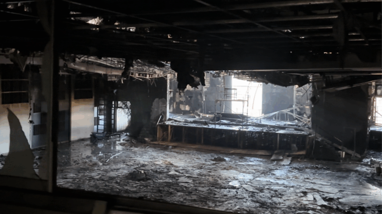 Así quedó el Teatro Municipal de Maipú tras incendio: Fuego se originó durante trabajos de remodelación