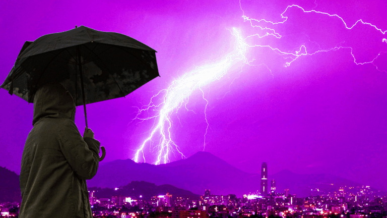 Tras anuncio de tormentas eléctricas: DMC confirma tres nuevas regiones que se verán afectadas este lunes